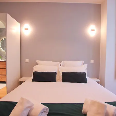 3 De Luxe 6 Personnes, Centre Ville, Clim, Ascenseur