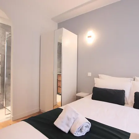 3 De Luxe 6 Personnes, Centre Ville, Clim, Ascenseur
