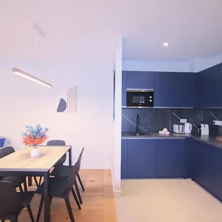 Apartmán 3 De Luxe 6 Personnes, Centre Ville, Clim, Ascenseur