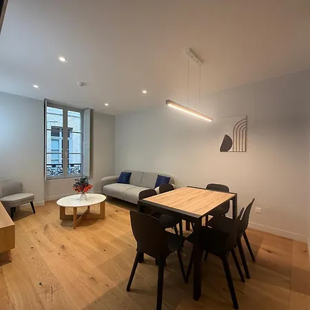 3 De Luxe 6 Personnes, Centre Ville, Clim, Ascenseur Apartmán