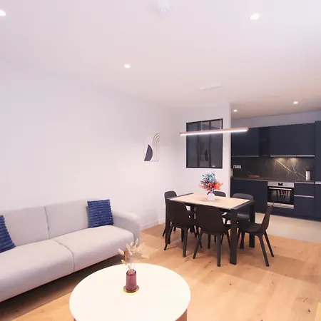 3 De Luxe 6 Personnes, Centre Ville, Clim, Ascenseur *