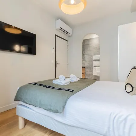 3 De Luxe 6 Personnes, Centre Ville, Clim, Ascenseur Appartamento Bordeaux